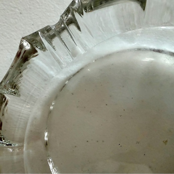 Vintage Heavy Clear Cut Glass Ashtray - MCM Scalloped Edge Decor - Picture 5 of 9